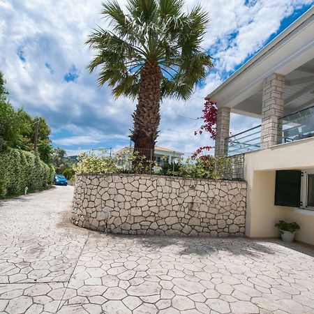 Violet Luxury Villa Kalligoni エクステリア 写真