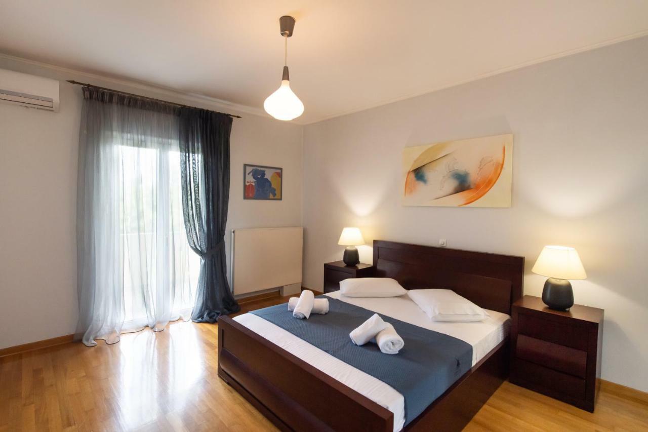 Violet Luxury Villa Kalligoni エクステリア 写真